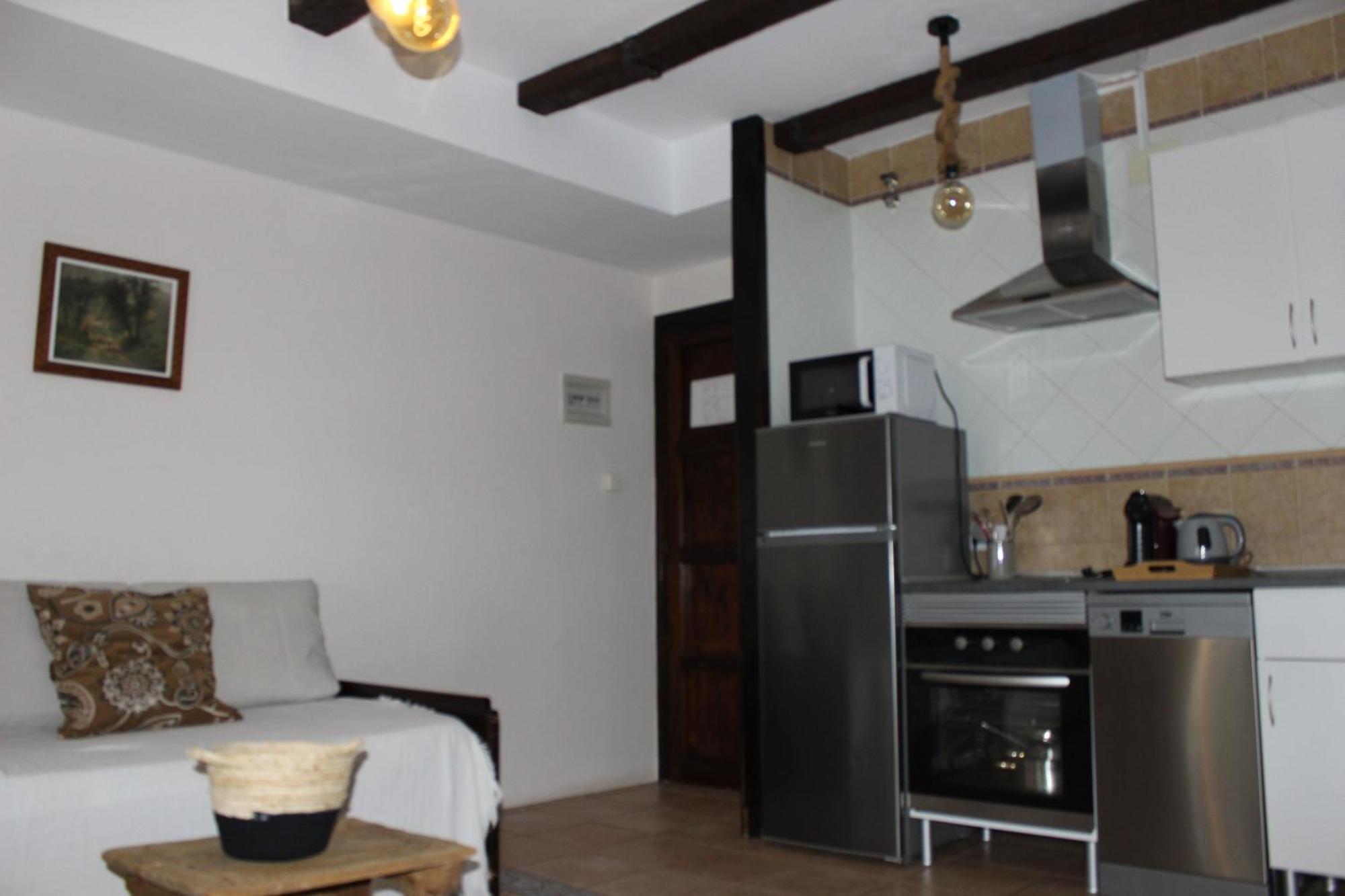 Apartamentos De Astroturismo La Canada Торрехон-эль-Рубио Экстерьер фото